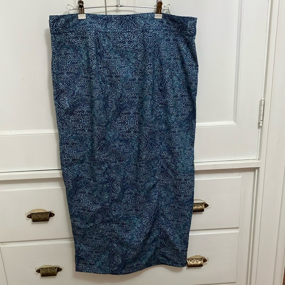 Ripskirt length 4 -  Blue and White long skirt Casella Midnight